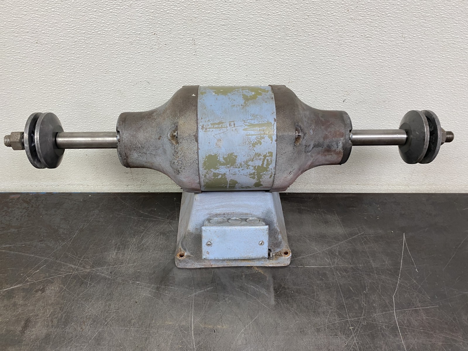 Baldor Electric 330B Buffer Grinder 3-Phase 220/440 Parts Only
