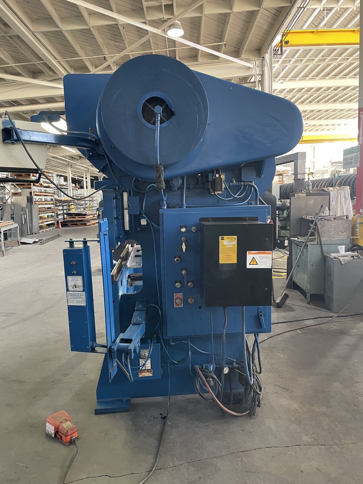Chicago Dreis & Krump 6′ X 90 Ton Mechanical Press Brake 5 HP w/ Electronic Back
