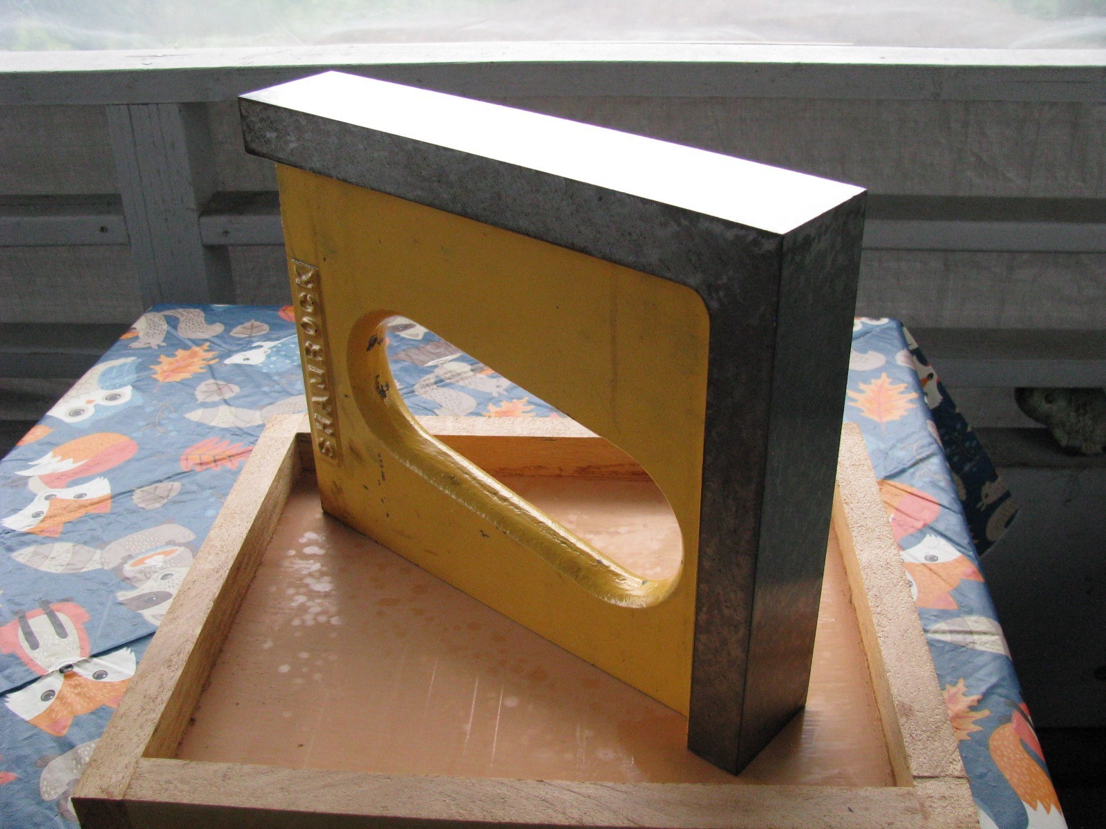Precision cast iron square