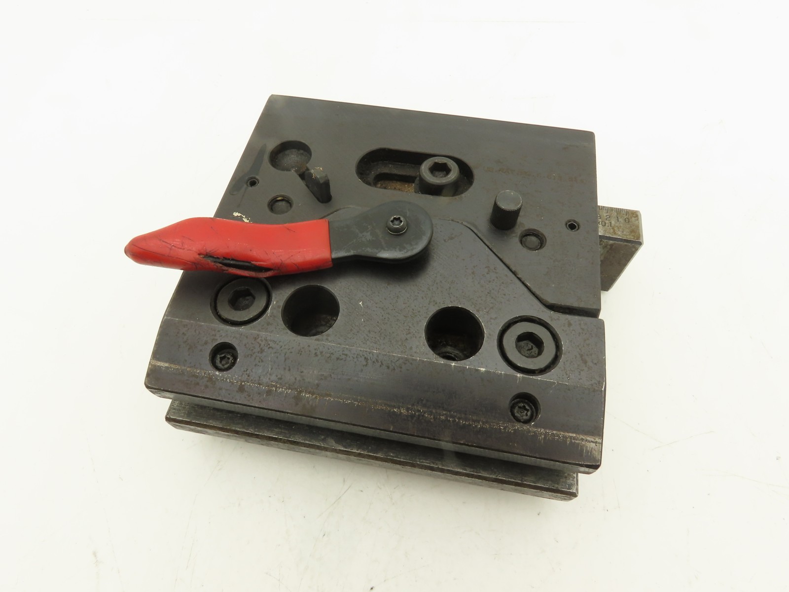 902000 Brake Press Tool Die Holder Clamp With Two Holders 1/2″ Tang