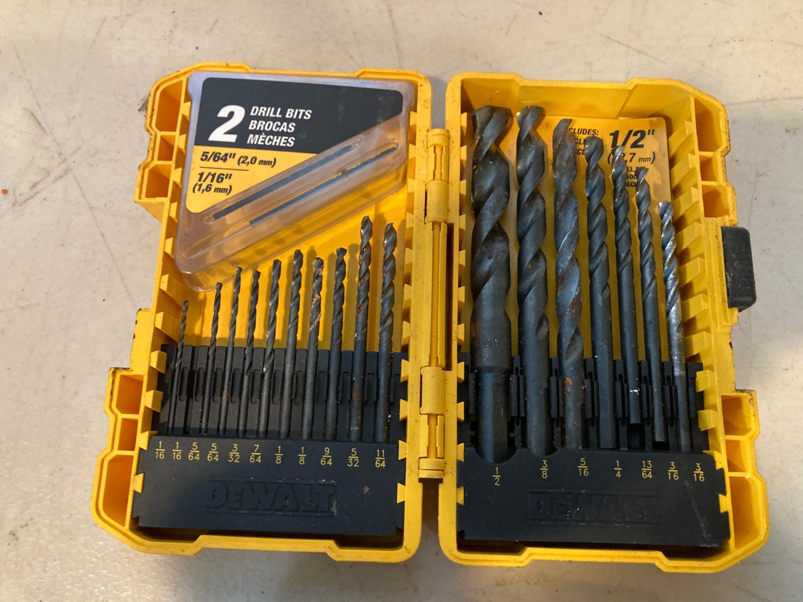 Dewalt DWASHRIR 18GA Shear Attachment + Panel Saw & Drill Bit Set