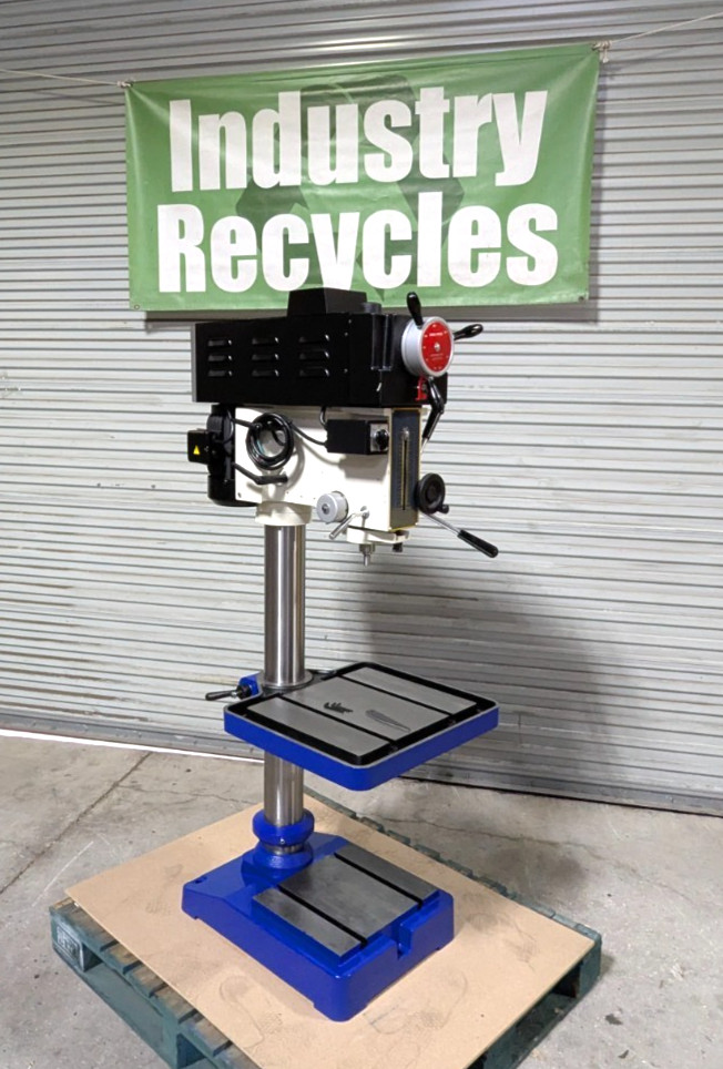 Vectrax Mill / Drill Machine 20" Swing 170 – 2000 RPM 220v 3ph *Scratch &a