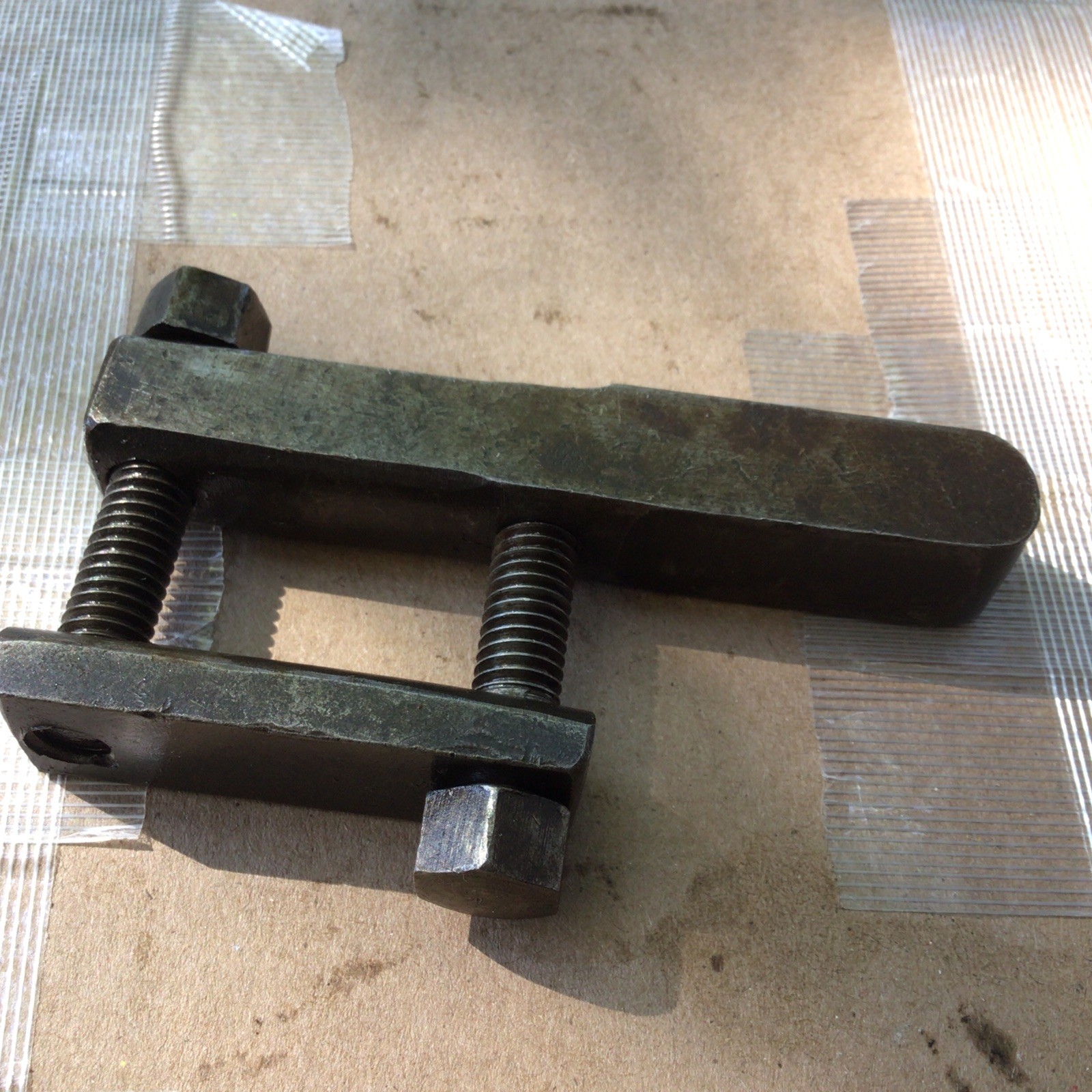 Clamp Gear Cutting, Lathe Dog, 1.75” Center To Center On Screws