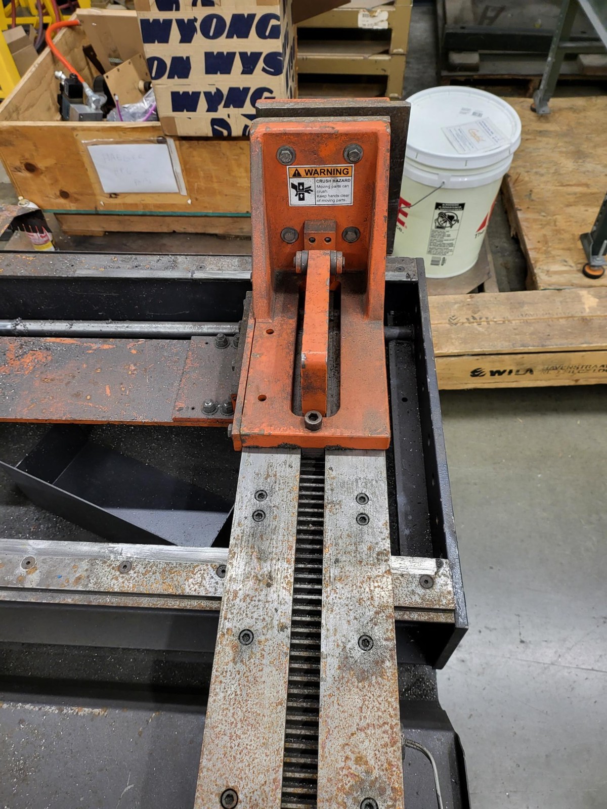HE&M Horizontal Pivot Miter Bandsaw Sidewinder A-4 With Conveyors MFG 2021