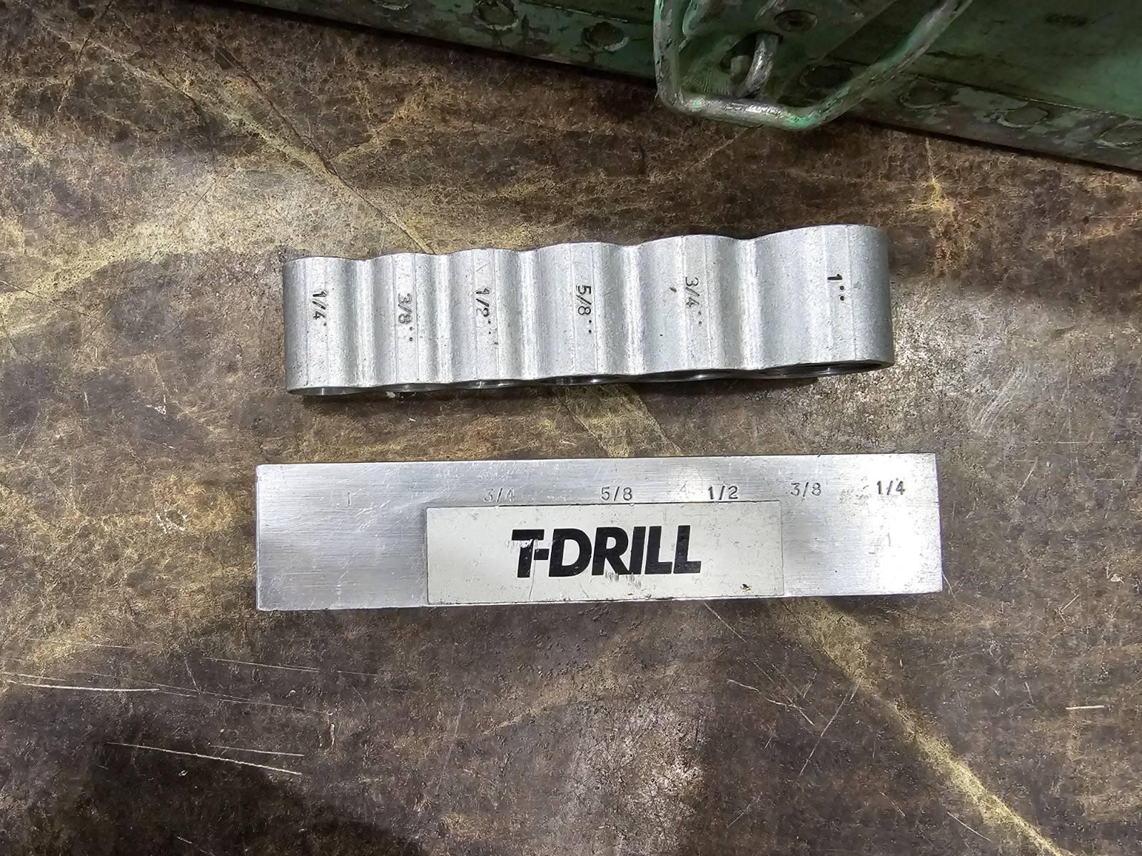 T-Drill T-50 Corded Copper Pipe Notcher Forming kit With 7 Bits GUC -Milwaukee