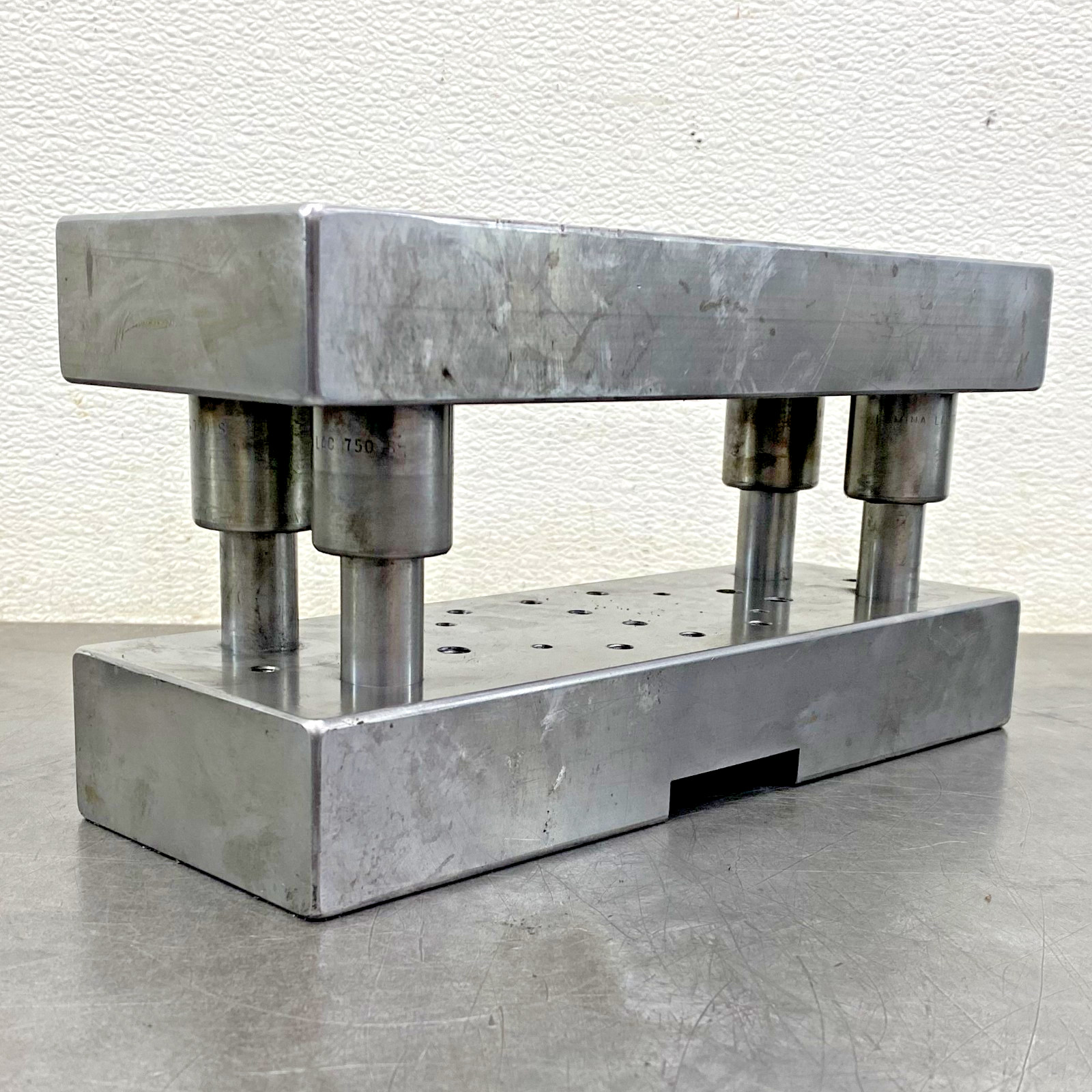 Lamina Die Set Pneumatic Punch Press 3/4″ Post Fits Bench Press Stamping Die