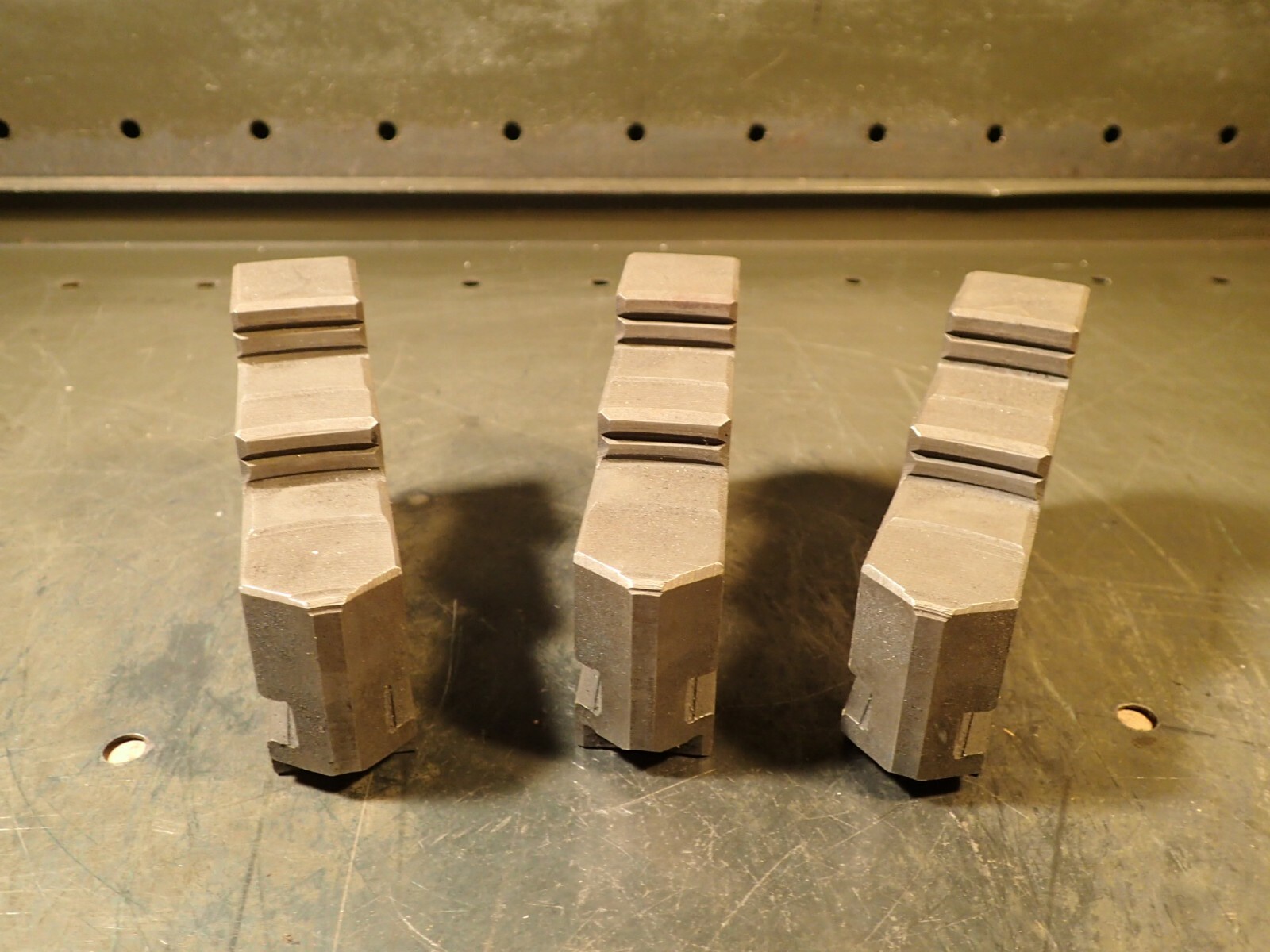 3-Piece Set Lathe Scroll Chuck Steel Step Jaws: 1-1/16″ Wide, 4-1/8″ Long, Used