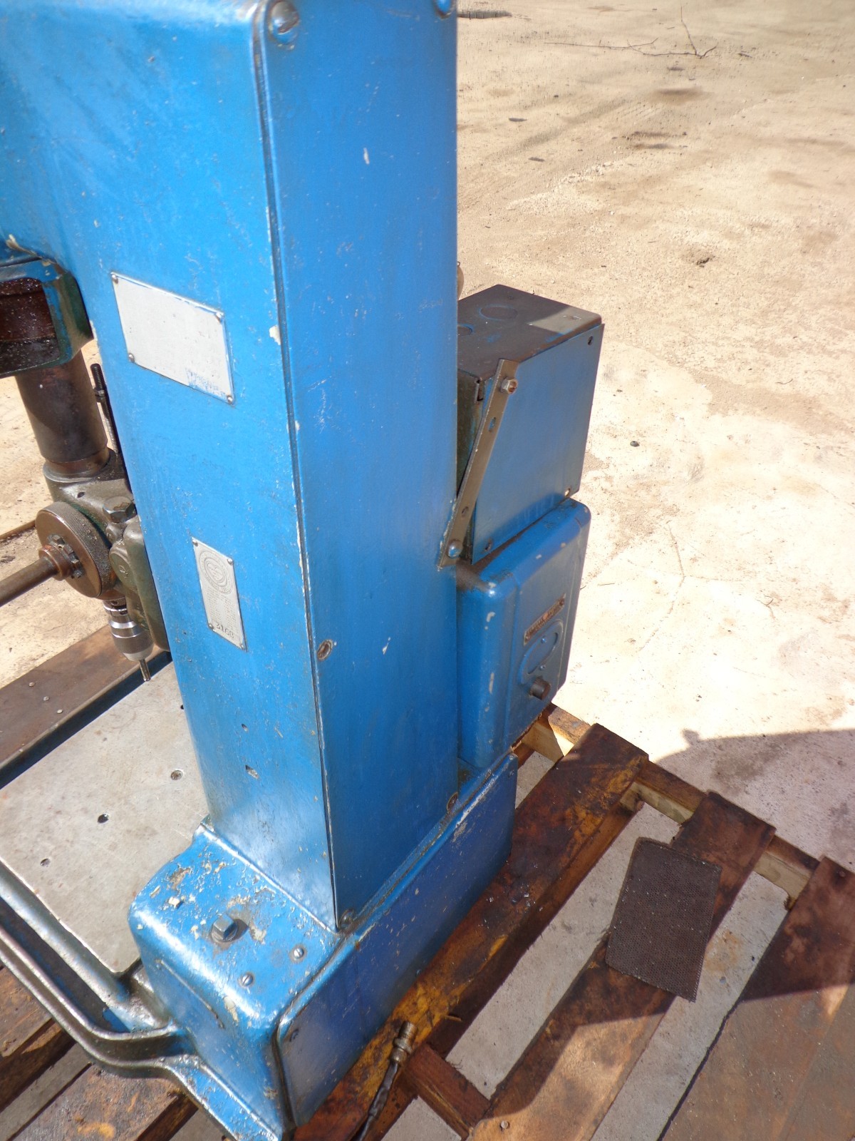 Leland Gifford 15″ Drill Press GE General Electric motor 5K3440A17 220/3/60
