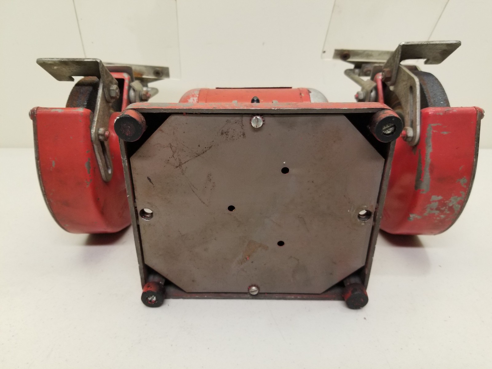 BALDOR 6” GRINDER / BUFFER #612R – 1/3 HP – 3600 RPM – 115 VOLTS – RUNS GREAT!