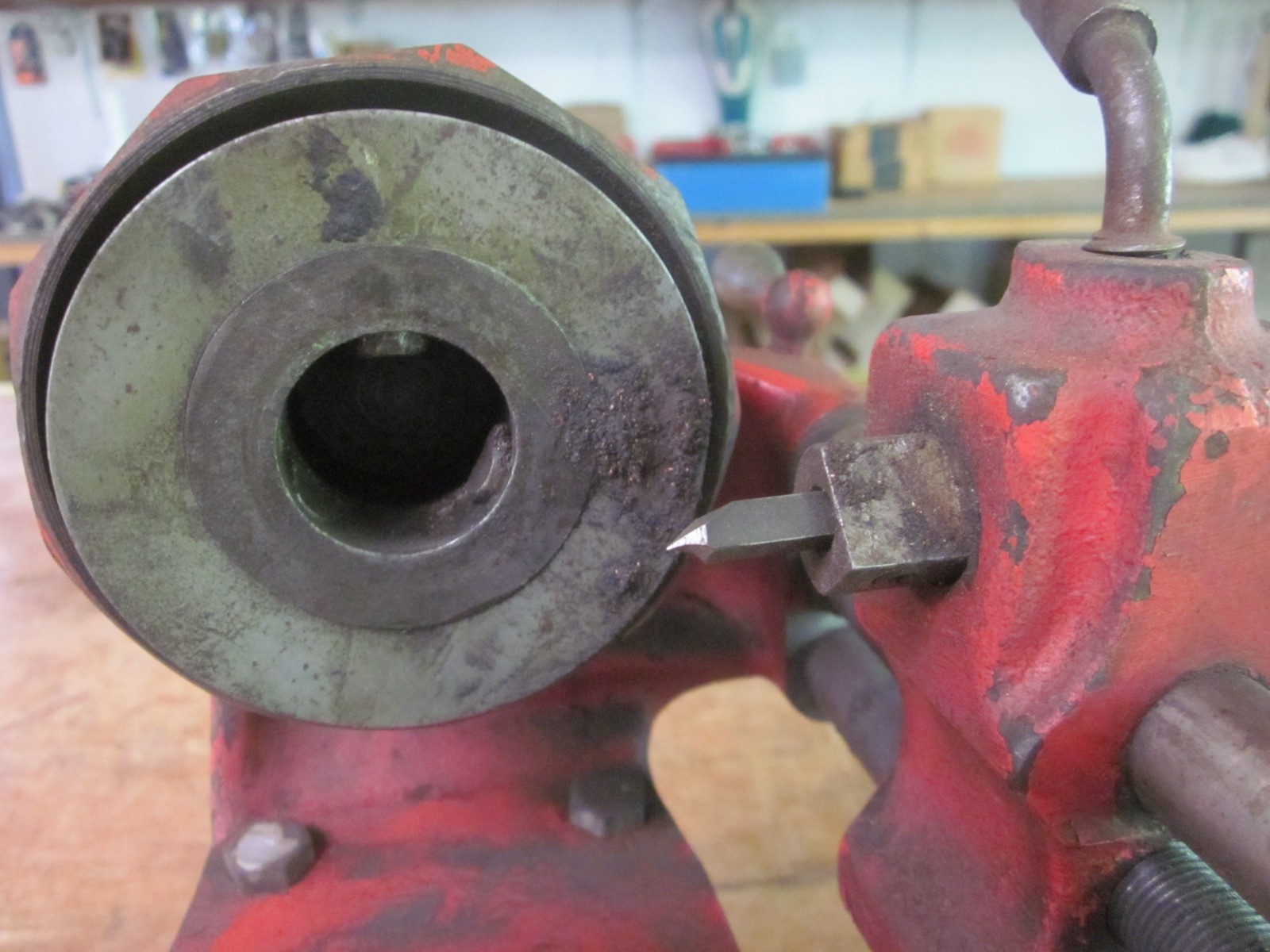 Trucut armature lathe & undercutter model B10 -Frank Wood Co. Wis.