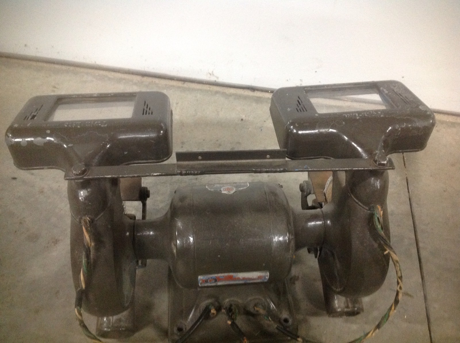 Vintage delta 7″ rockwell Triple Duty grinder 3 ph~3450 RPM Needs Rewired
