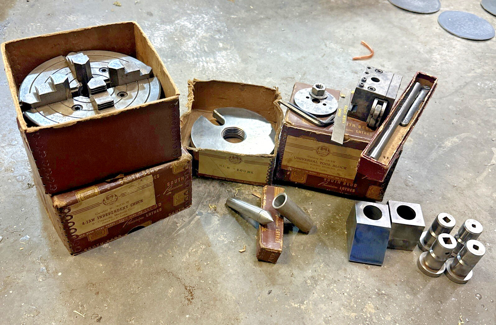 South Bend Lathe Works 9” Metal Lathe Tooling Lot Chuck Faceplate Tool Post Jig