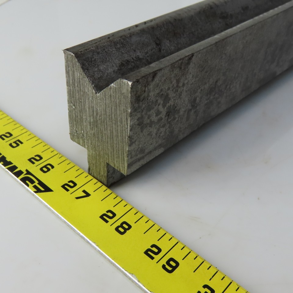25-1/4″ Press Brake Forming V Angle Die Block 7/8″ opening 2-3/8″ Ht. 1-3/8″ Th