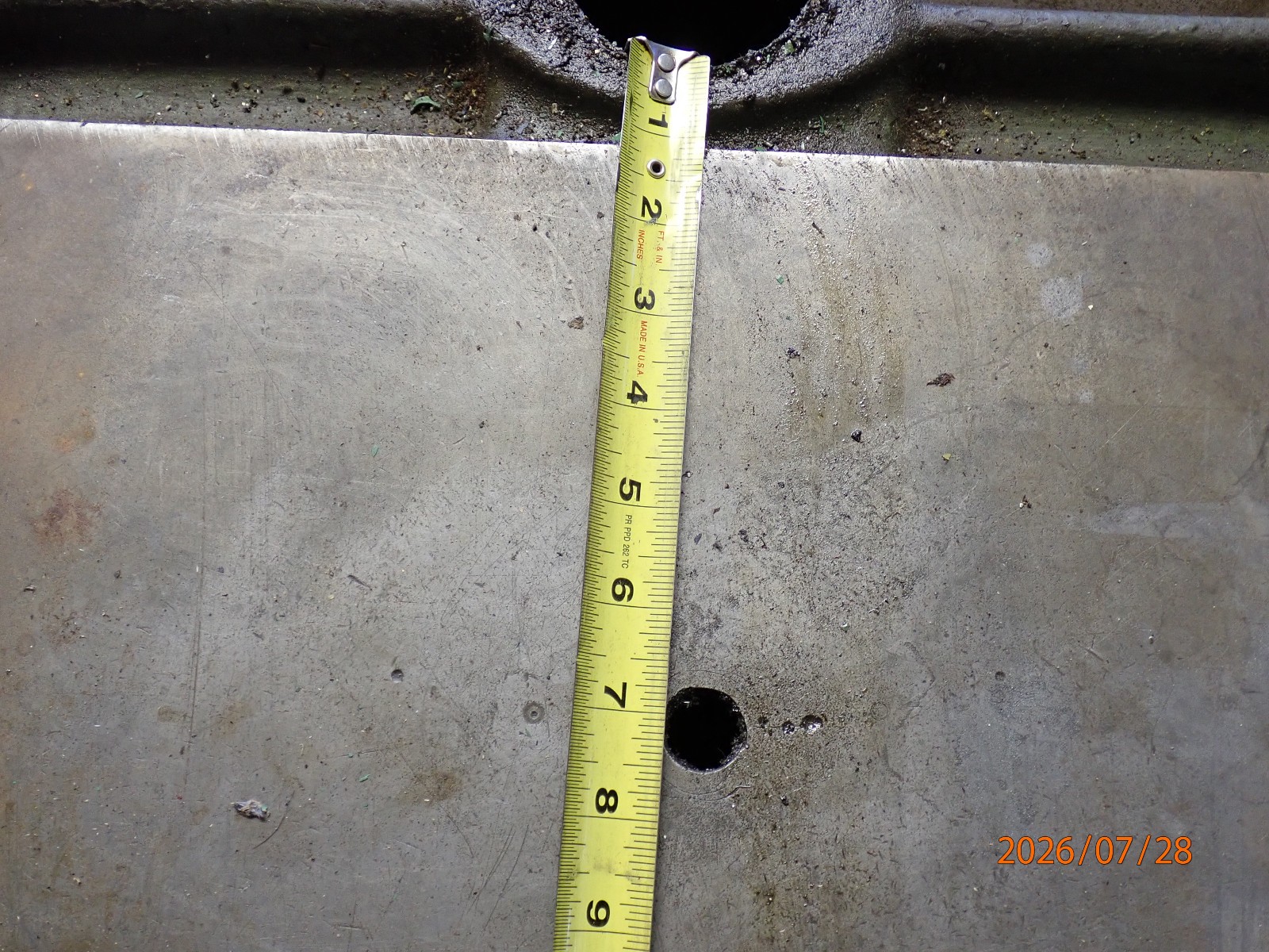 INDUSTRIAL TABLE WITH RAISER FOR DELTA MILWAUKEE 14″ DRILL PRESS W/ DP220 HEAD