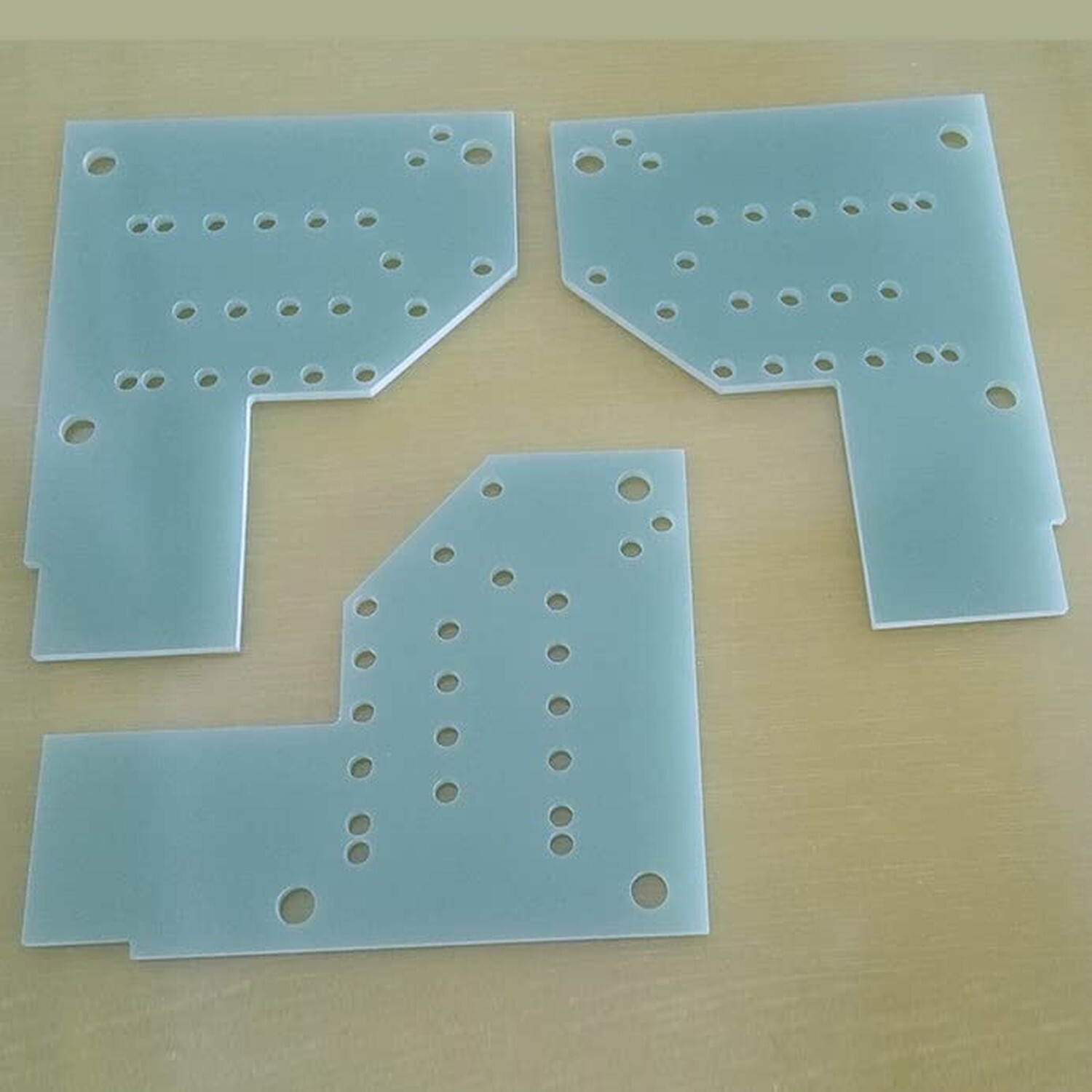 FR4 Epoxy-Glass Fiber Insulation Plate – 235x235x1.5mm Green 235×235×1