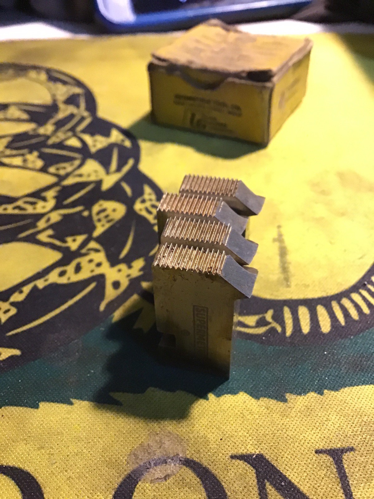 GEOMETRIC SUPERMETRIC CHASERS 9/16” D 1/8” PROJ 1/4”-28 NF, 45 CHAMFER, 15 FACE