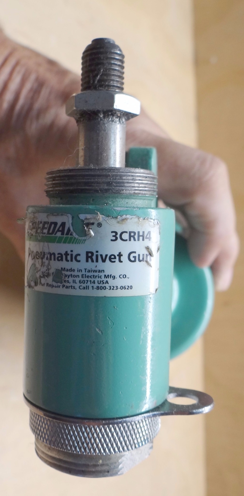 SPEEDAIRE 3CRH4 Air Riveter, General, 1940 lb. PARTS UNIT
