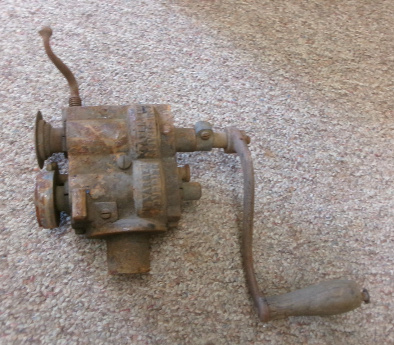 1867 ANTIQUE PECK STOW & WILCOX CO. METAL WORKING TOOL LARGE BURRING HAND CRANK