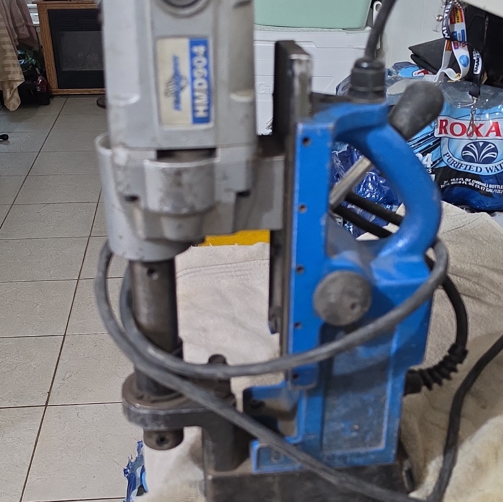 Hougen MD-904 Magnetic Drill Press Manual Electric 115V 1/2in Chuck 450RPM