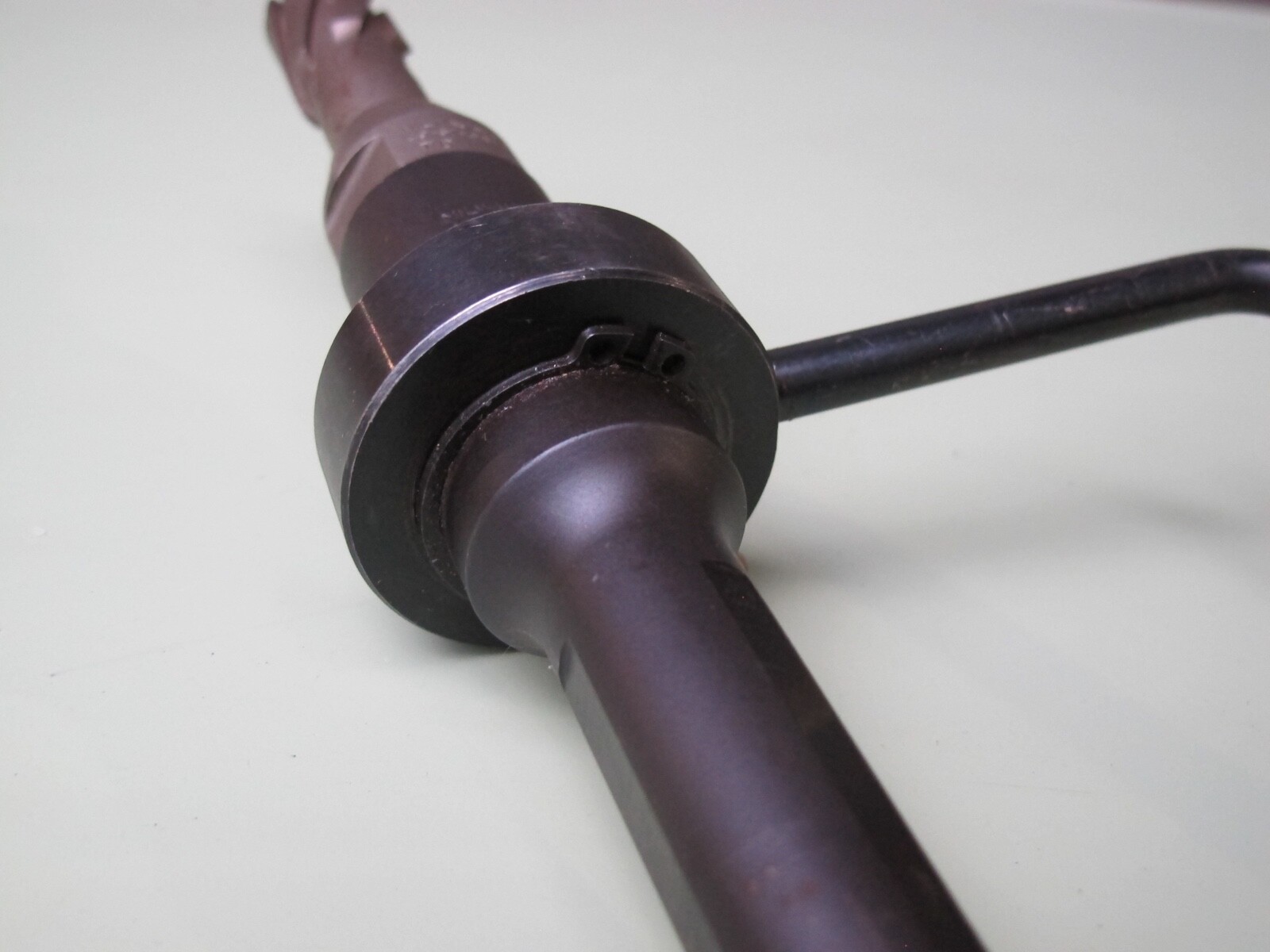 Milwaukee Tool 49-57-0030 3/4″ Shank Hole Cutting Tool Arbor + 13/16″ Cutter