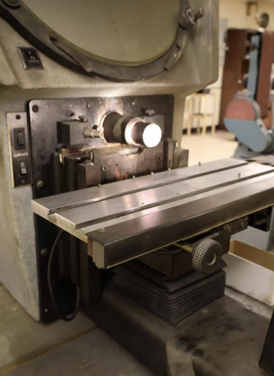 14″ Scherr-Tumico 20-3500, 1996, QC 2000 DRO, SURF. ILL. OPTICAL COMPARATOR, CH