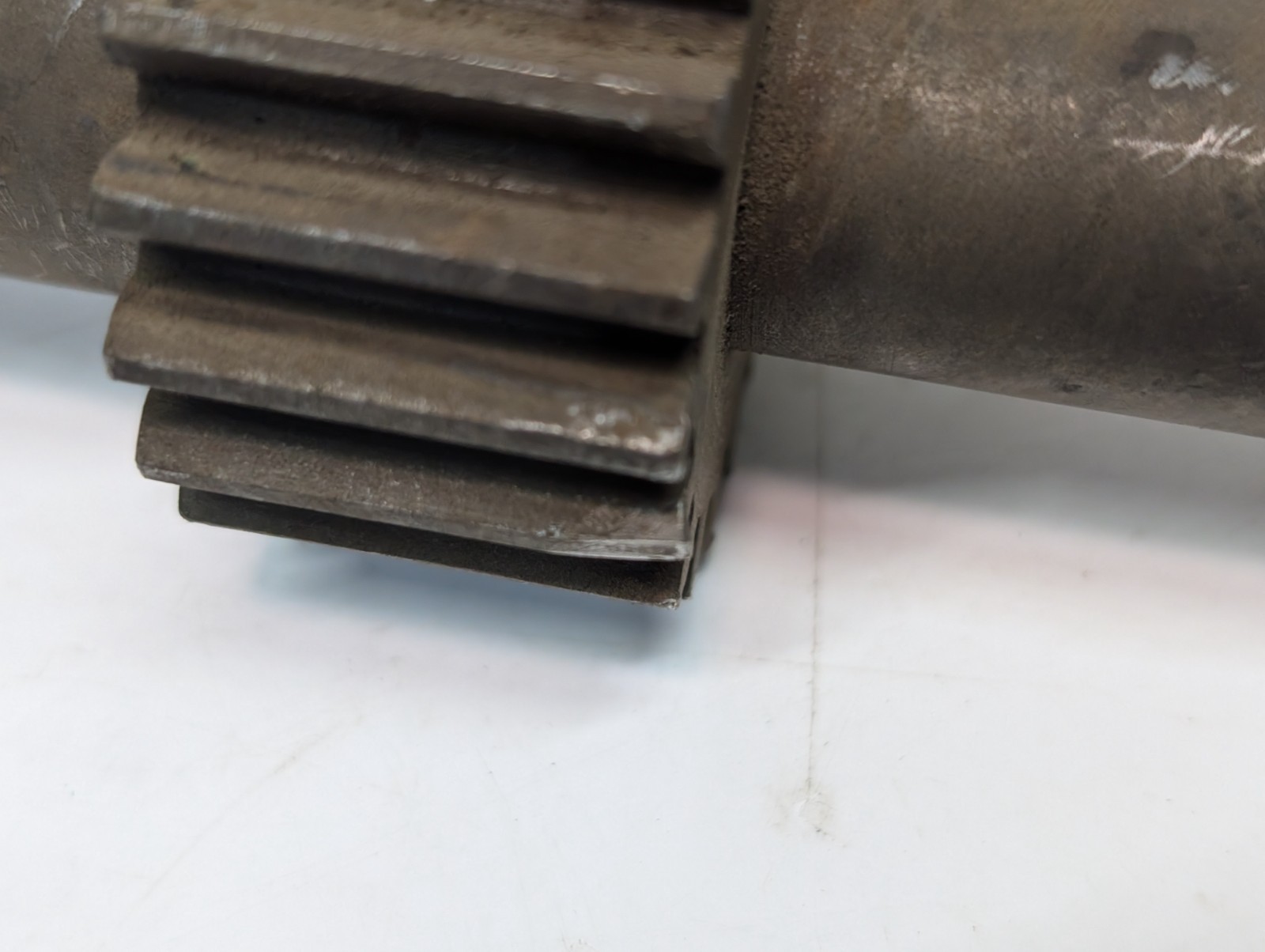 Unbranded Heavy-Duty Machine Drive Gear Shaft Assembly Component, Approx. 17″ L