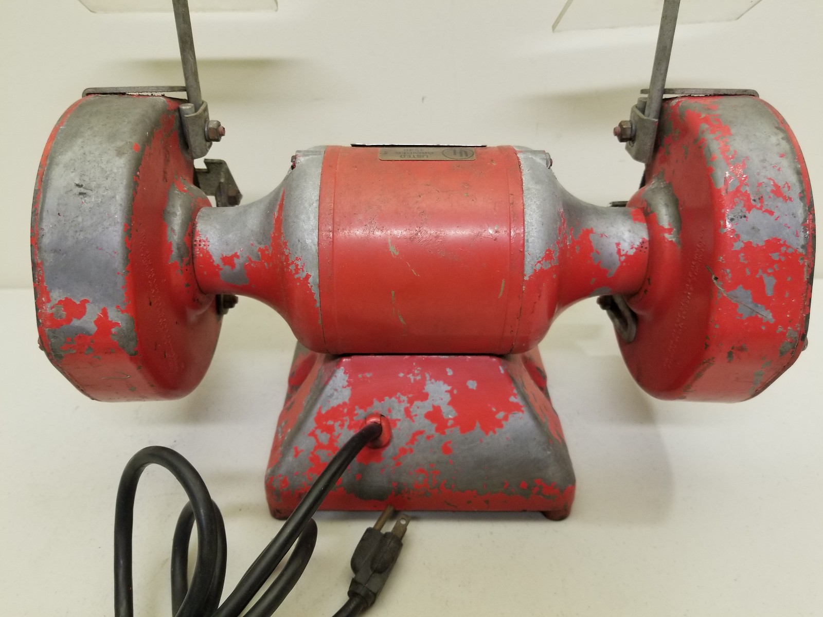 BALDOR 6” GRINDER / BUFFER #612R – 1/3 HP – 3600 RPM – 115 VOLTS – RUNS GREAT!