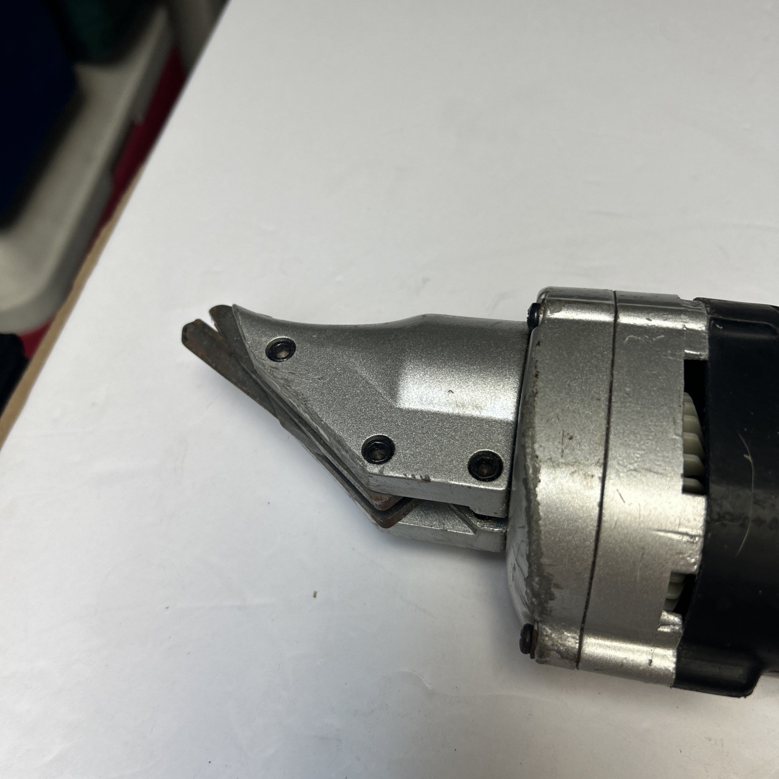 Kawasaki Metal Shear 4 AMP Corded Tested Working