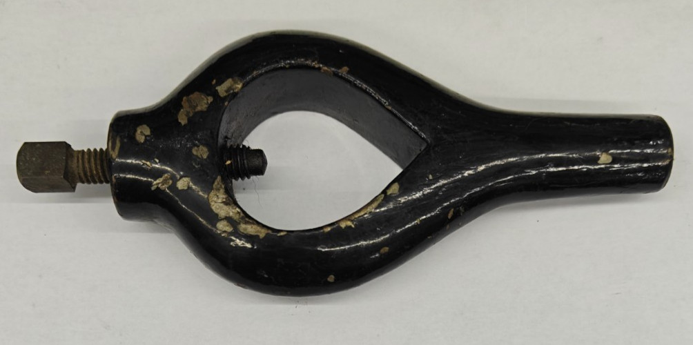 Lathe Dog Straight Leg Tail 1-1/2″ Forged Iron