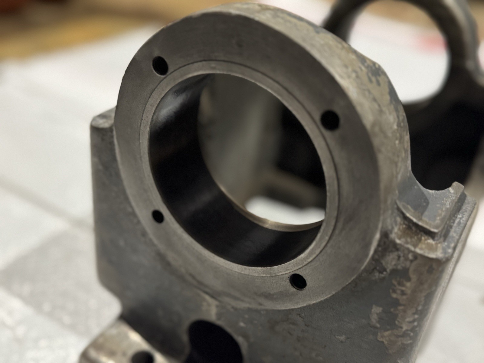 Logan 820 Metal Lathe Head Stock Casting – LA-650 w/ Hardware