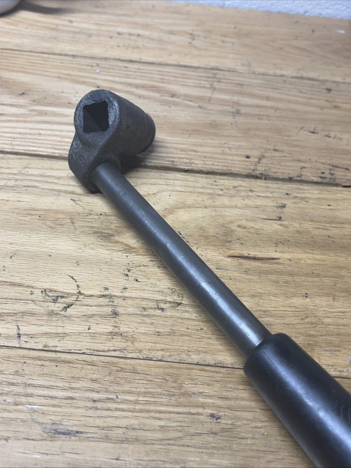 Clausing 5900 Series 12” Lathe Apron Lever
