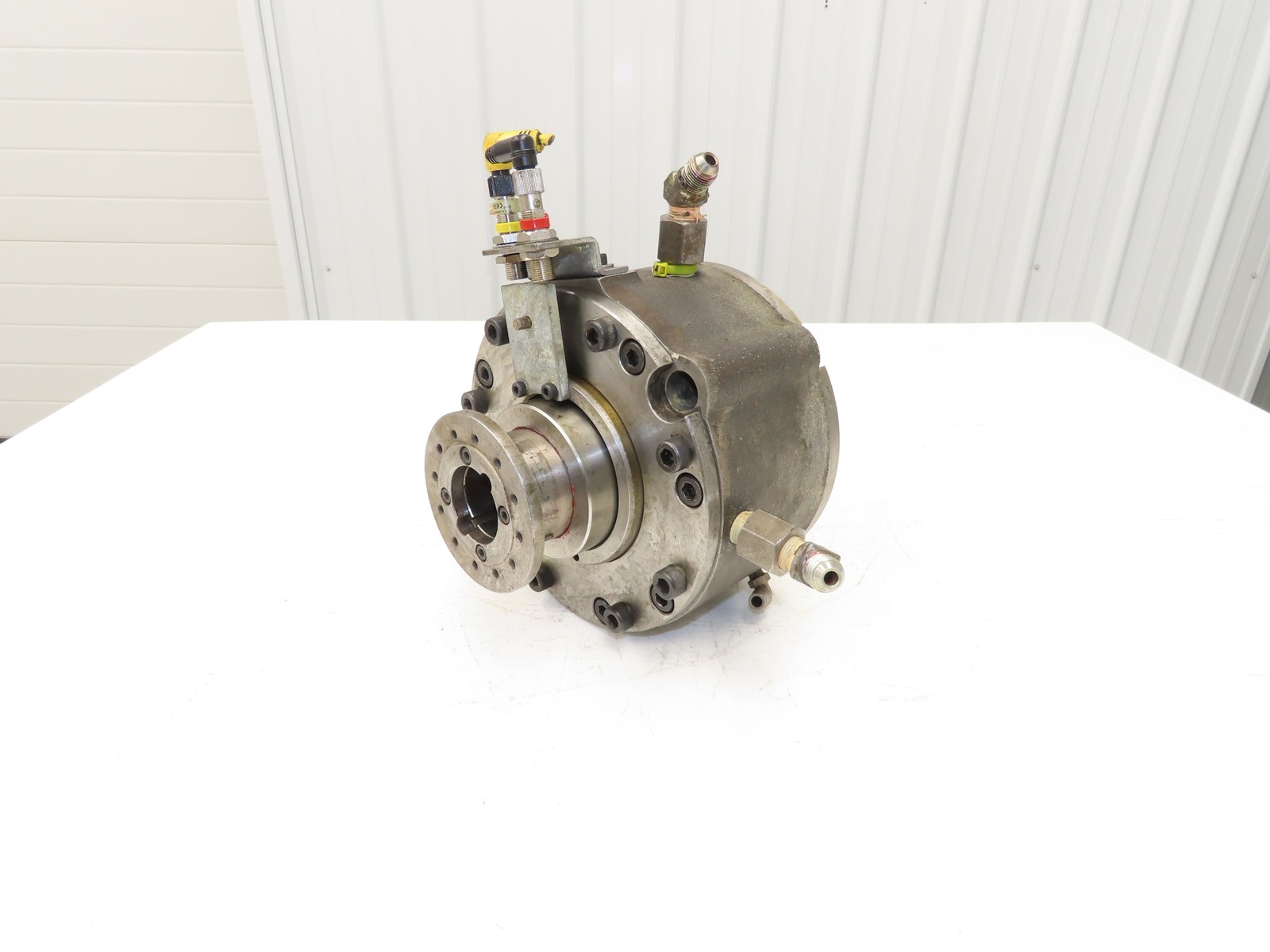 Okuma MA-60HB CNC Lathe Spindle Hydraulic Chuck Actuator Cylinder
