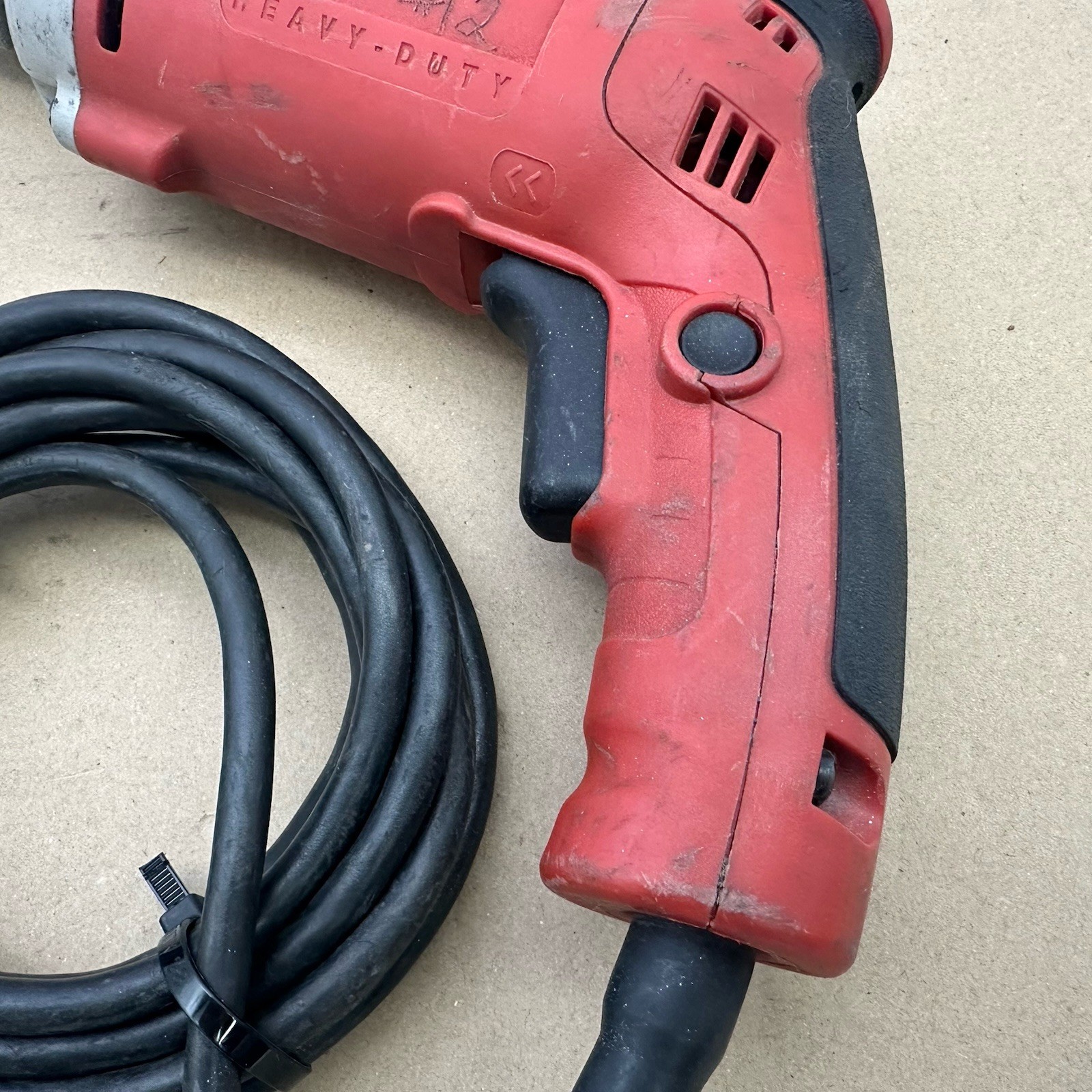 Milwaukee 6852-20 18 Gauge Shear Double Insulated Corded Electric
