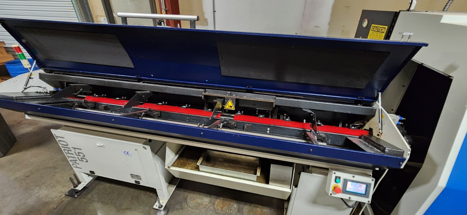 Patriot 551 Edge Technologies – Oil Bath High-Performance Servo Bar Feeder