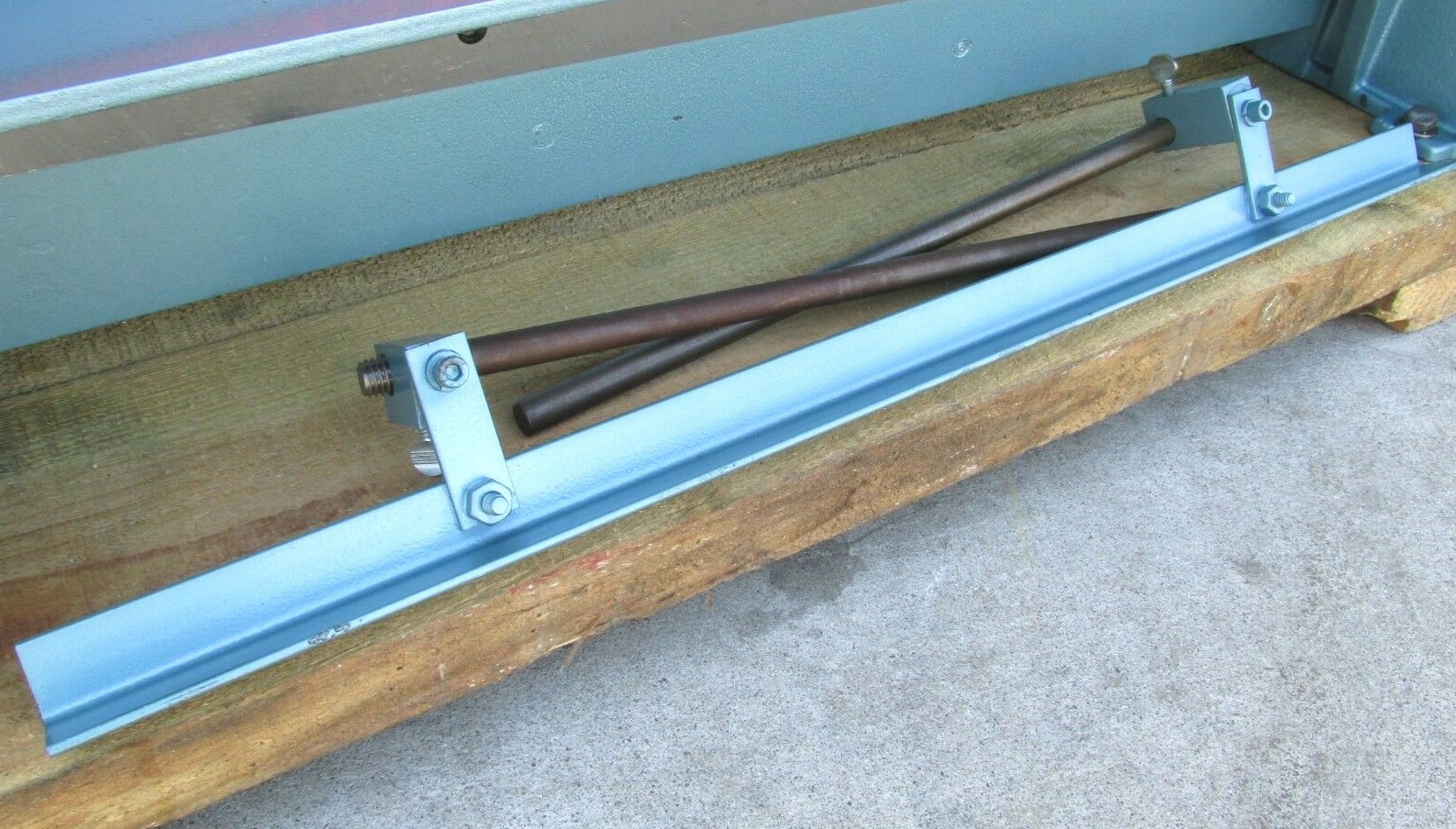 NEW! ROPER WHITNEY 25″ x 18ga BENCHTOP SHEET METAL SHEAR – #125