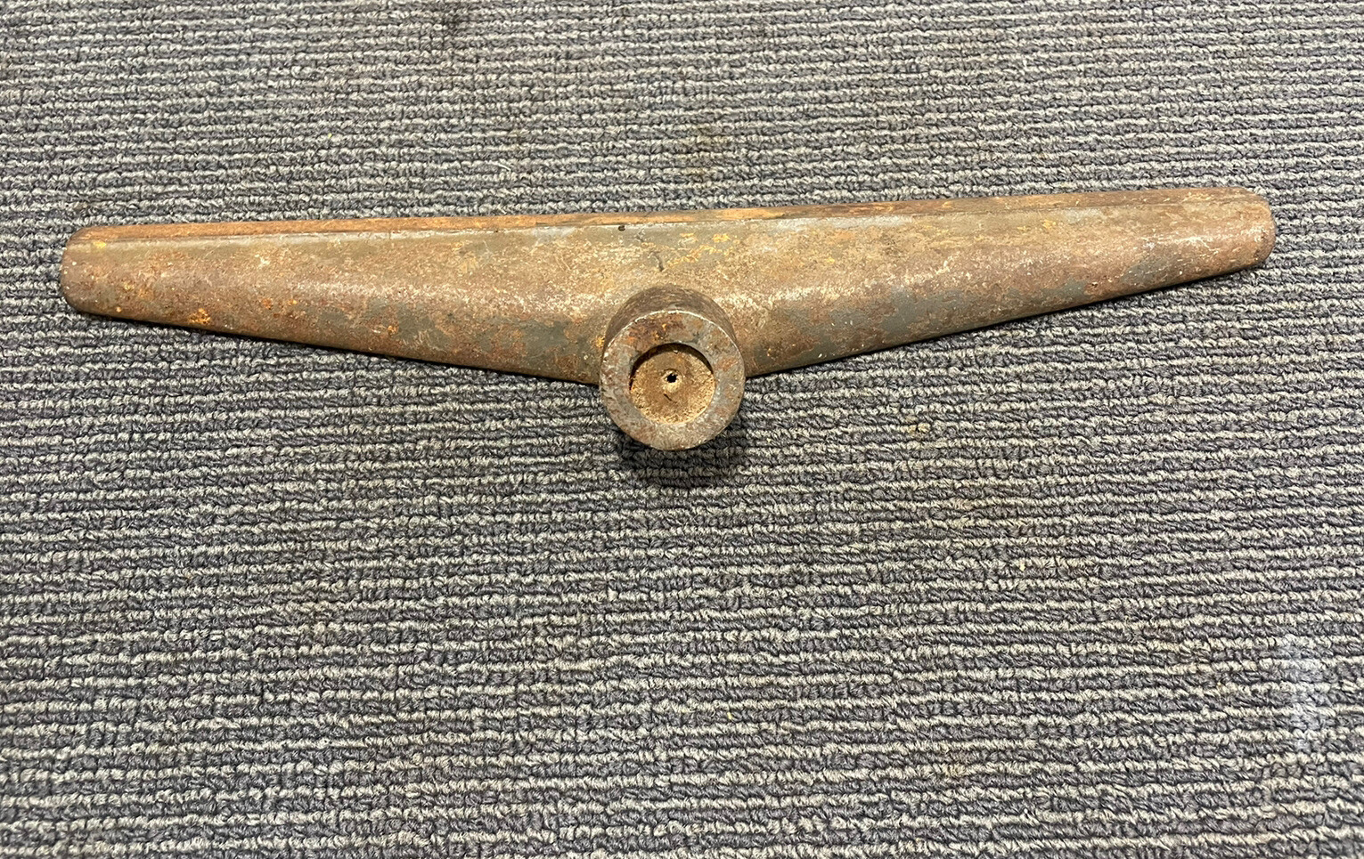 12″ Wide Tool Rest Cast Iron Green Paint