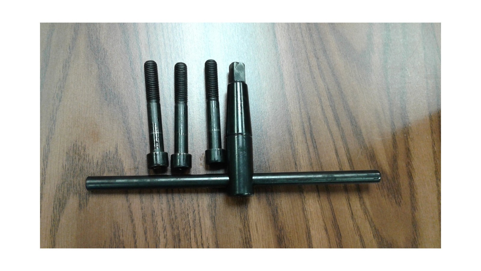 CME 8″ 3-Jaw Self-Centering (Scroll) Lathe Chuck, Front Mount, Two-Piece Reve…