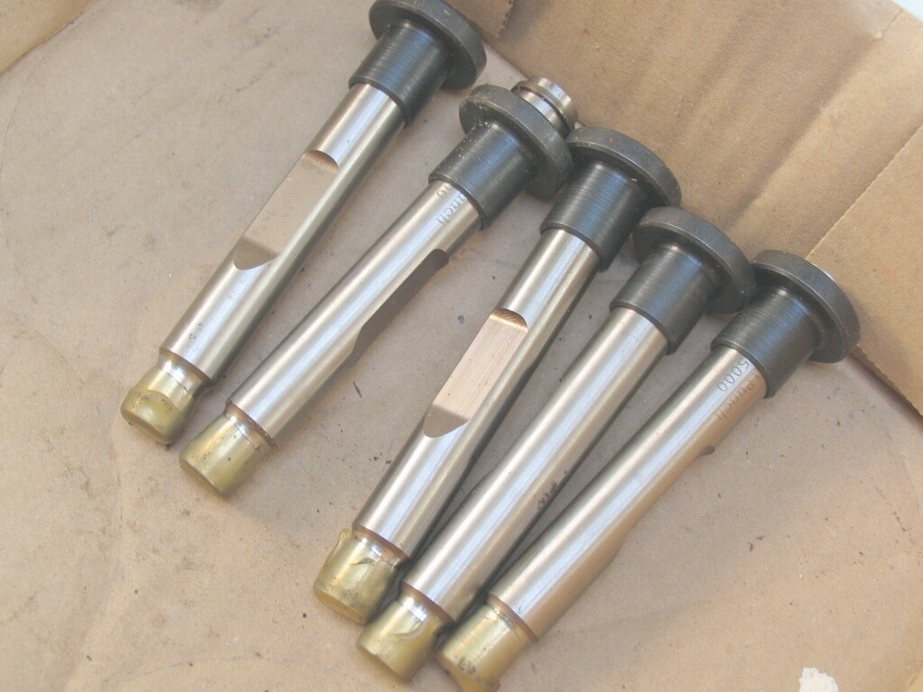 One UNIPUNCH 0.500 Punch Set (Lot 11*s)