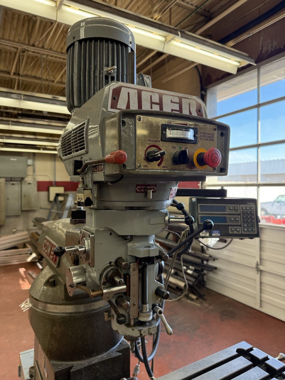 Acer Comet 3VHG Vertical Mill, DRO, 3 HP Motor, VS, Pristine Condition