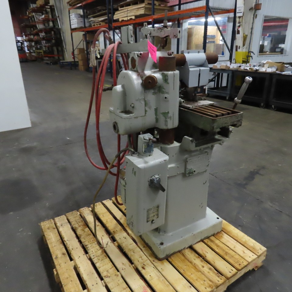 Kent-Owens No. 1-M 1HP Horizontal Hand Milling Machine 230/460V 3PH