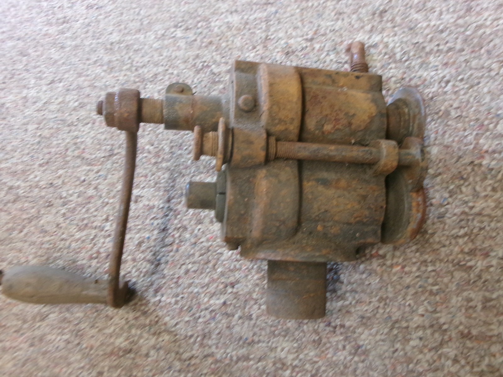 1867 ANTIQUE PECK STOW & WILCOX CO. METAL WORKING TOOL LARGE BURRING HAND CRANK