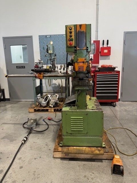PEDDINGHAUS 50 Peddiworker 50 Ton Hydraulic Ironworker#7568