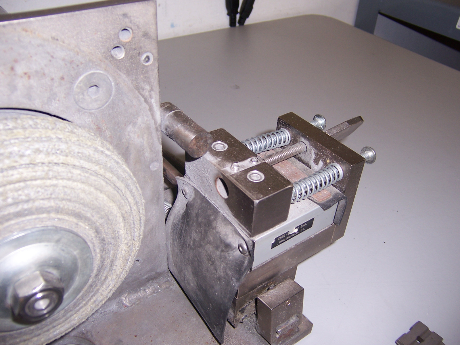 9430 LEESON A4C34DC7B CUSTOM GRINDER 3450 RPM 1/2 HP 115 VOLT