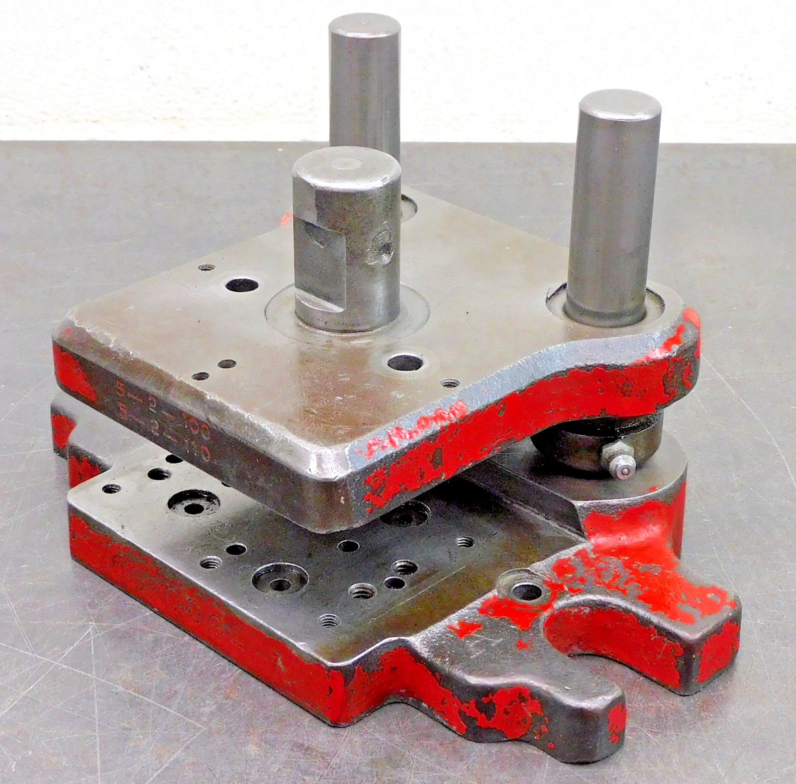 Unbranded Precision Die Set Pneumatic Punch Press 11/16″ post