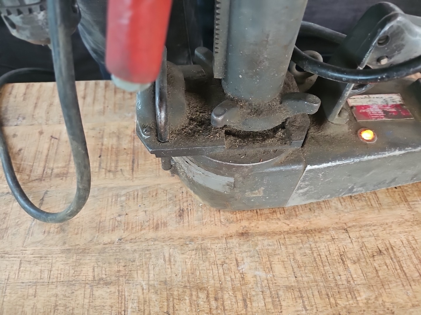 Black & Decker 3/4″ Magnetic Drill Press 1551, Type 1, 375rpm Works Please Read
