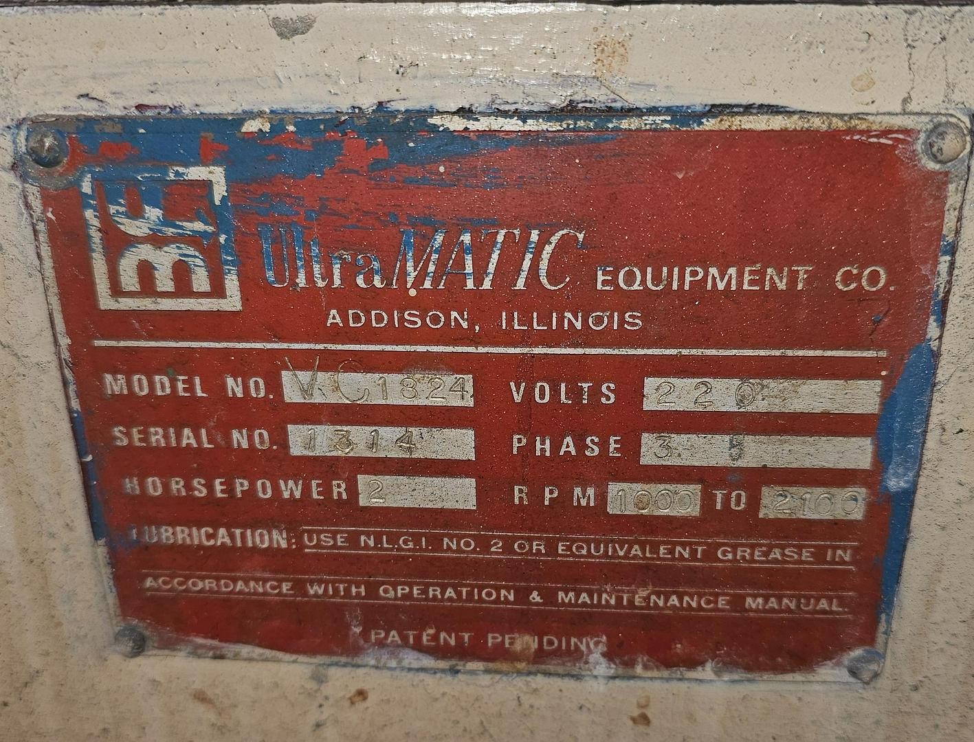 UltraMatic Reeves VC-1824 Vibratory Deburring Tub 3 Cu. Ft Capacity