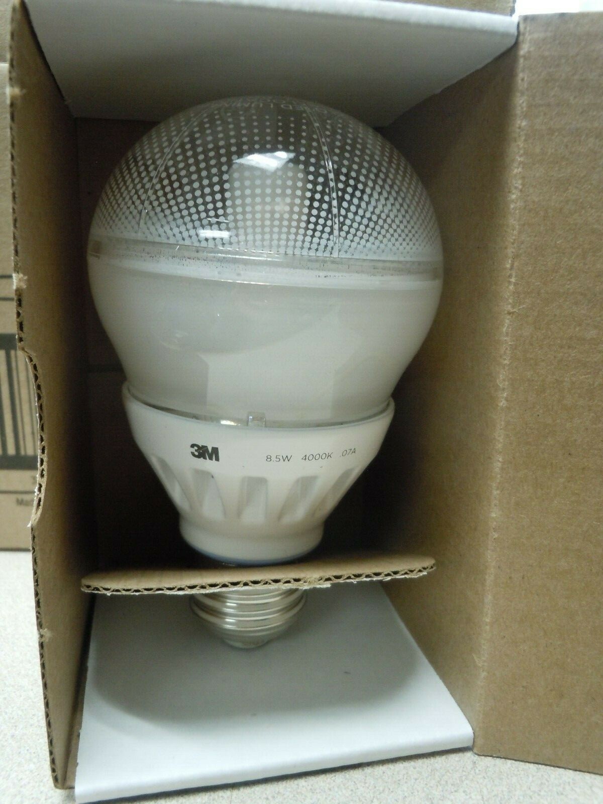 3M RCA19B4 Commercial Dimmable LED Lamp 8.5 W 120 V E26 LED Lamp 800 lumens 8 pk