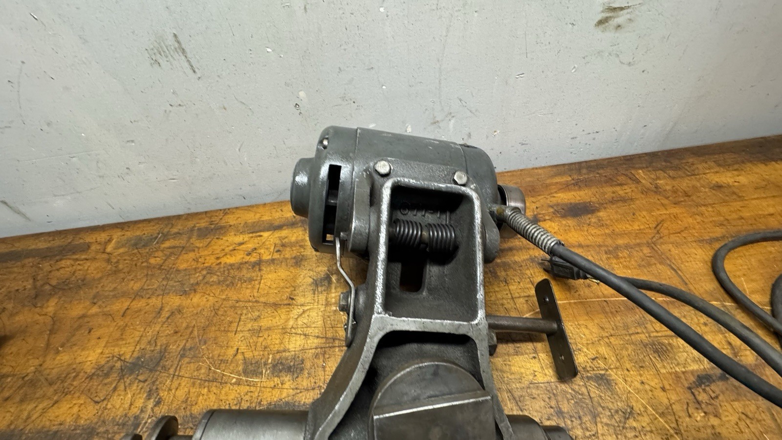 Dumore Tool Post Grinder 1/2hp 15,500 Rpm Lathe Tool Post Grinder