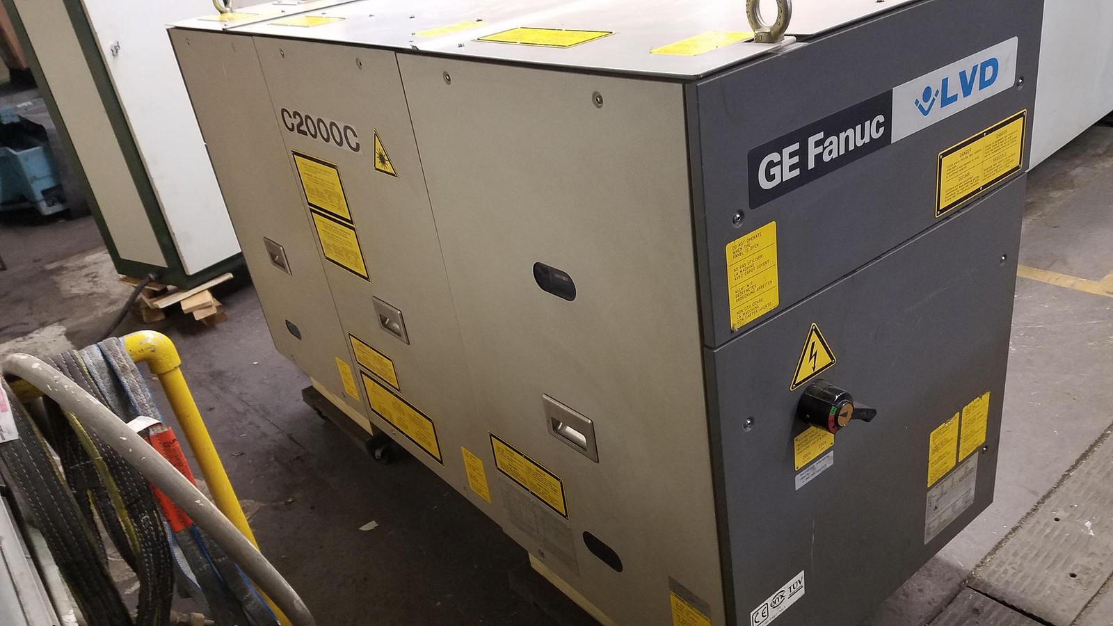 GE FANUC LVD C2000 Co2 LASER Cutting Drilling Metal Low Hours!