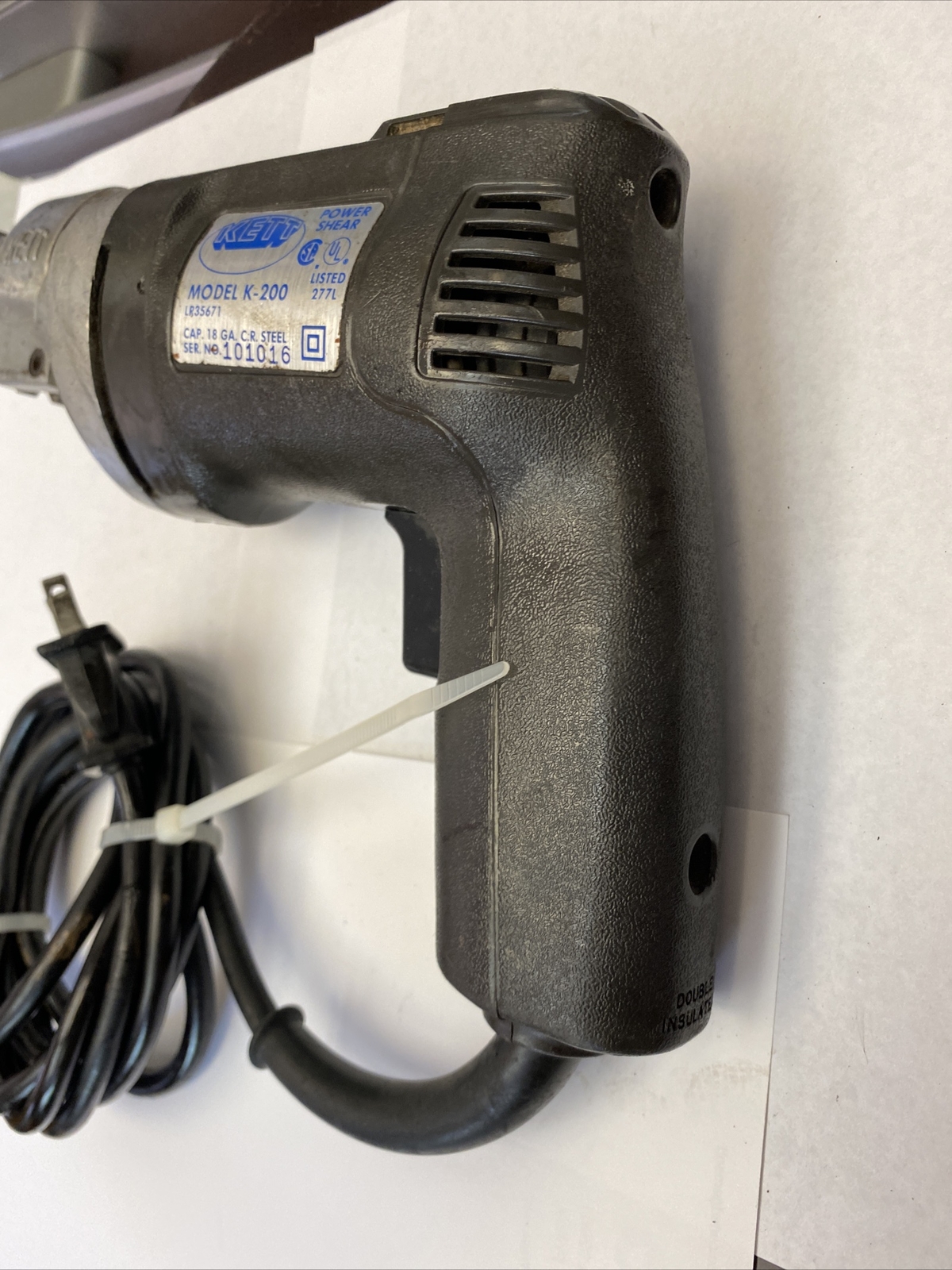 Kett Power Shear Model K-200 LR35671 Cuts 18 GA. C.R. Steel.